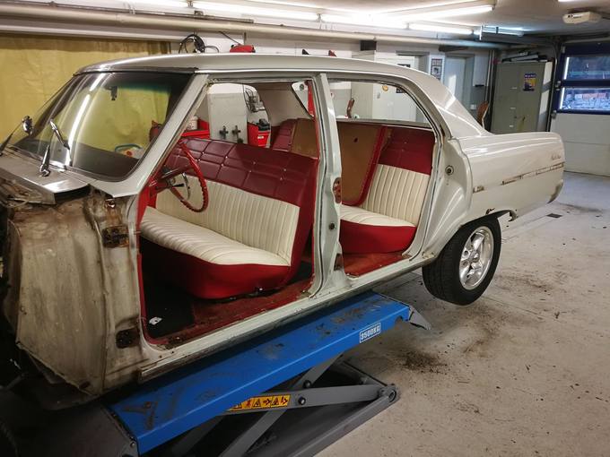 Chevrolet Malibu – Restauration bei der Carrosserie Helg