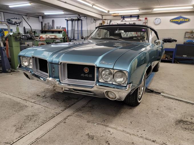 Oldsmobile Cutlass – Arbeit der Carrosserie Helg