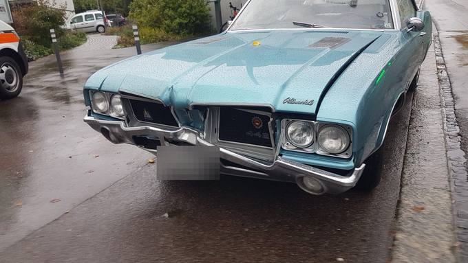 Oldsmobile Cutlass – Arbeit der Carrosserie Helg