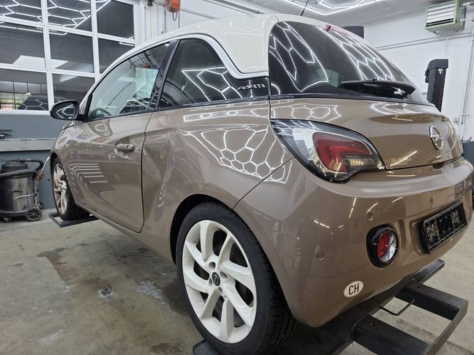 Arbeit aus der Werkstatt der Carrosserie Helg